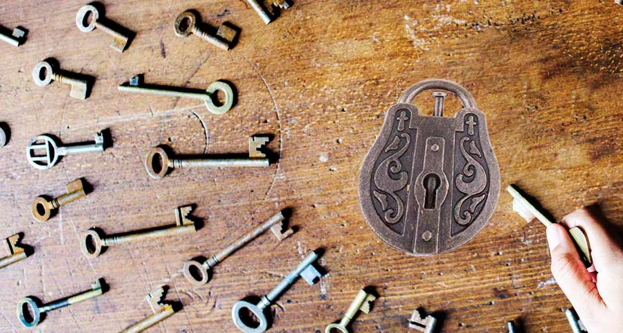 one lock with many keys